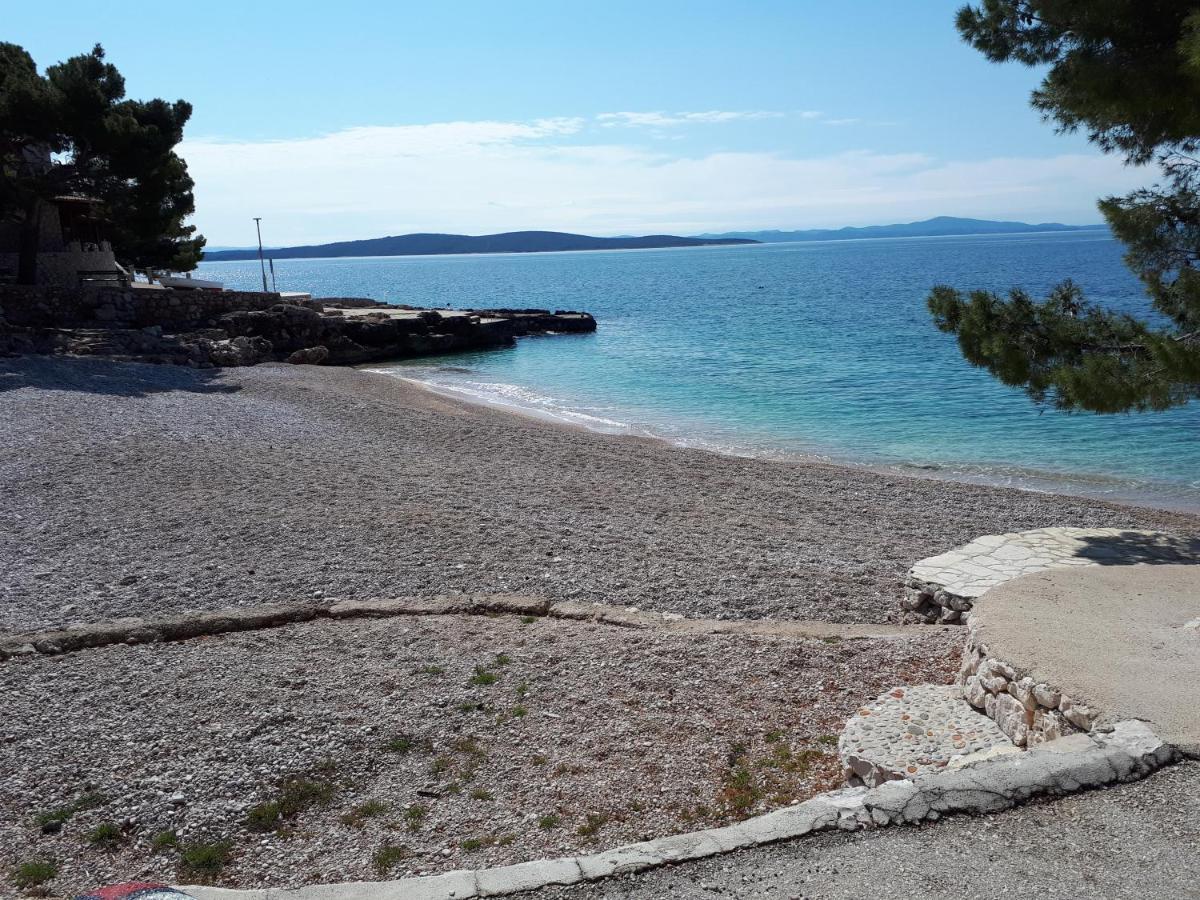 On The Beach 伊万多拉克 外观 照片